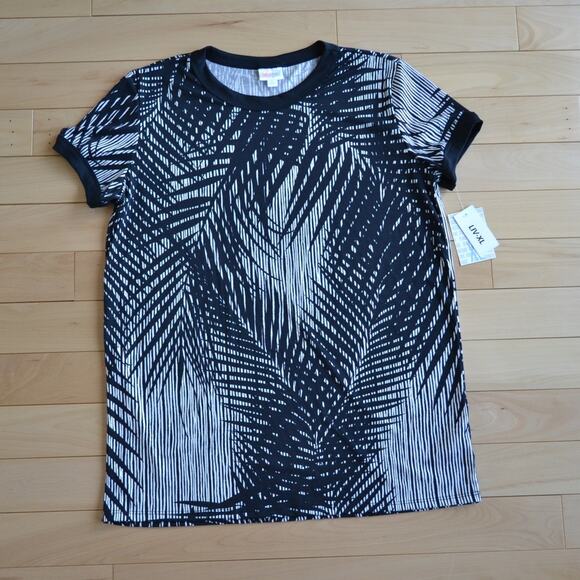 NWT LuLaRoe Liv Short Sleeve Tee Shirt Size XL - Picture 1 of 4
